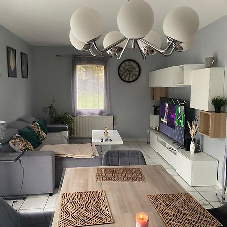 Saint-Rémy-en-Rollat Chambre Avec Balcon Proche Vichy المظهر الخارجي الصورة